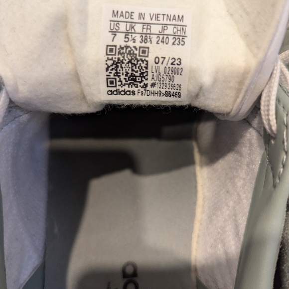 Adidas Original Gazelle W7 - Picture 2 of 11